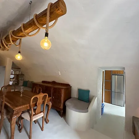 πυργοσπιτο χαντζακου Apartment *